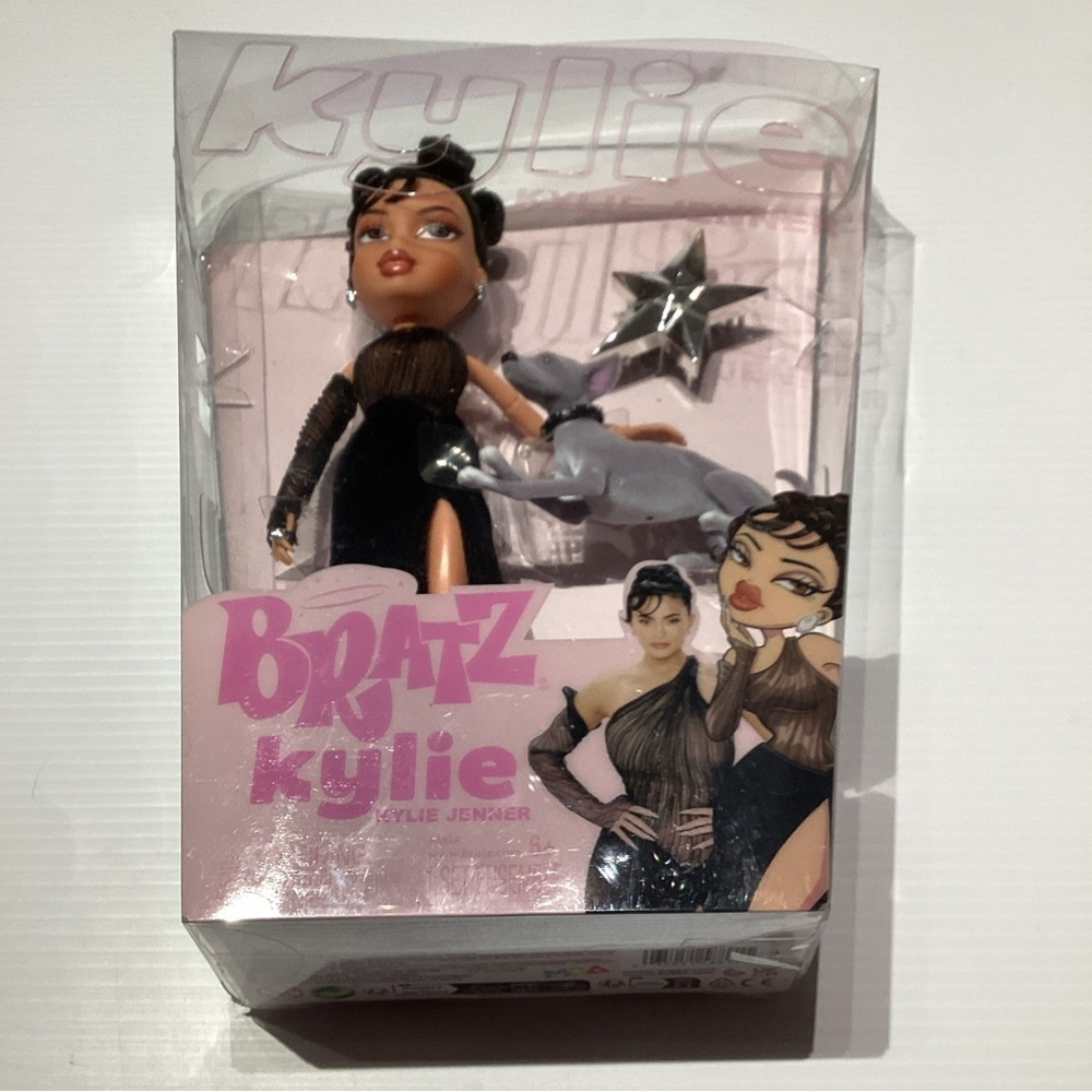 MGA BRATZ KYLIE KYLIE JENNER FASHION DOLL 588115C3 NIB